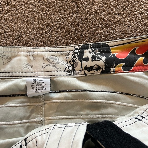 Billabong board shorts. - Picture 5 of 6